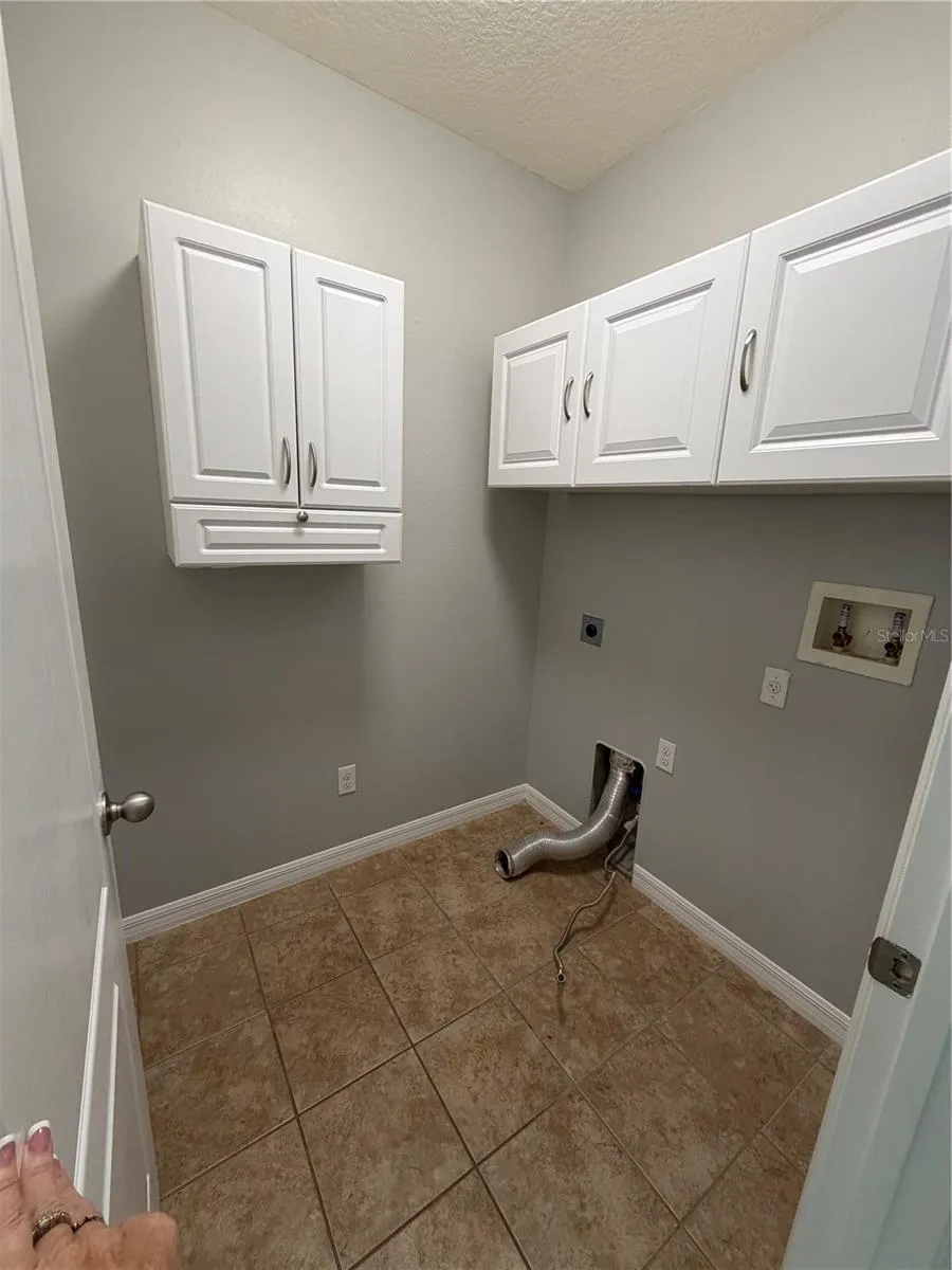115 GLADESDOWN COURT Deland, FL 32724