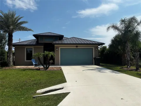 12 MAHOE DRIVE