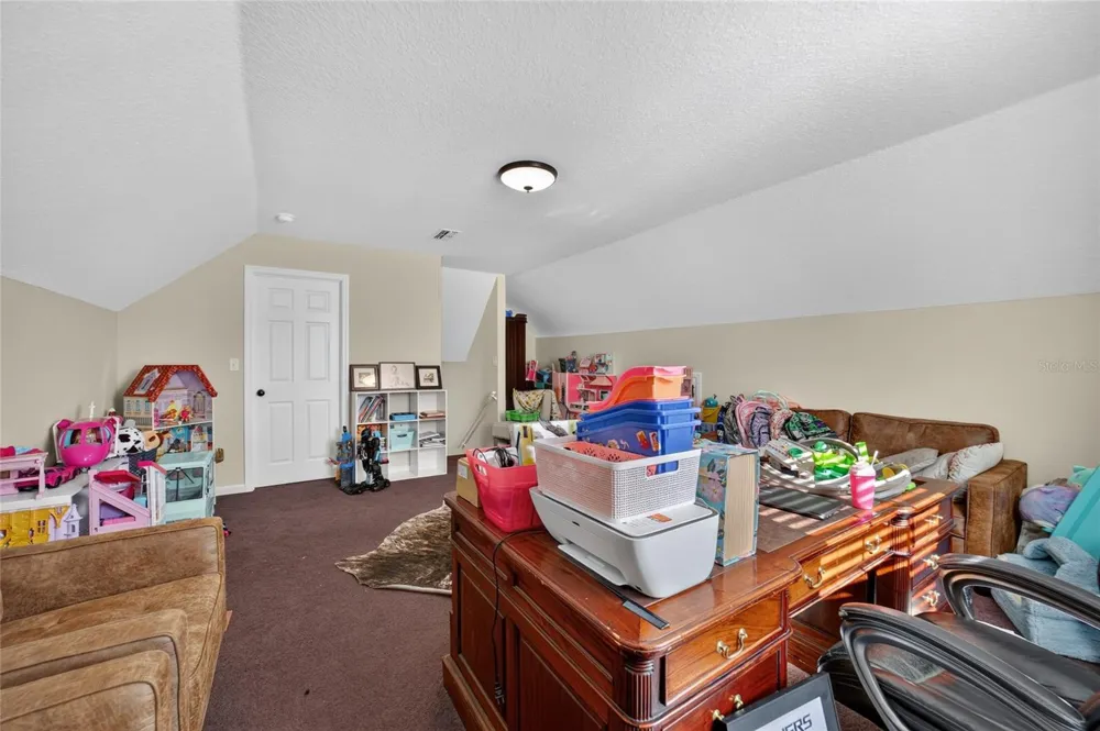 6351 SE 140 AVENUE Morriston, FL 32668