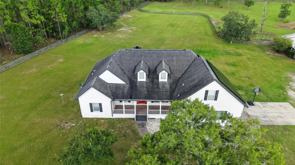 6351 SE 140 AVENUE Morriston, FL 32668