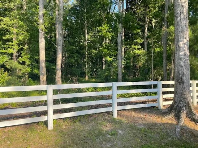 145 Travelers Way Richmond Hill, GA 31324