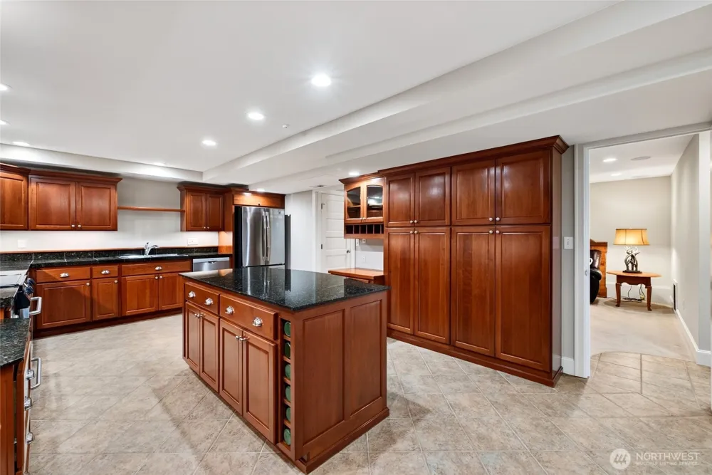 4903 197th Avenue East Lake Tapps, WA 98391