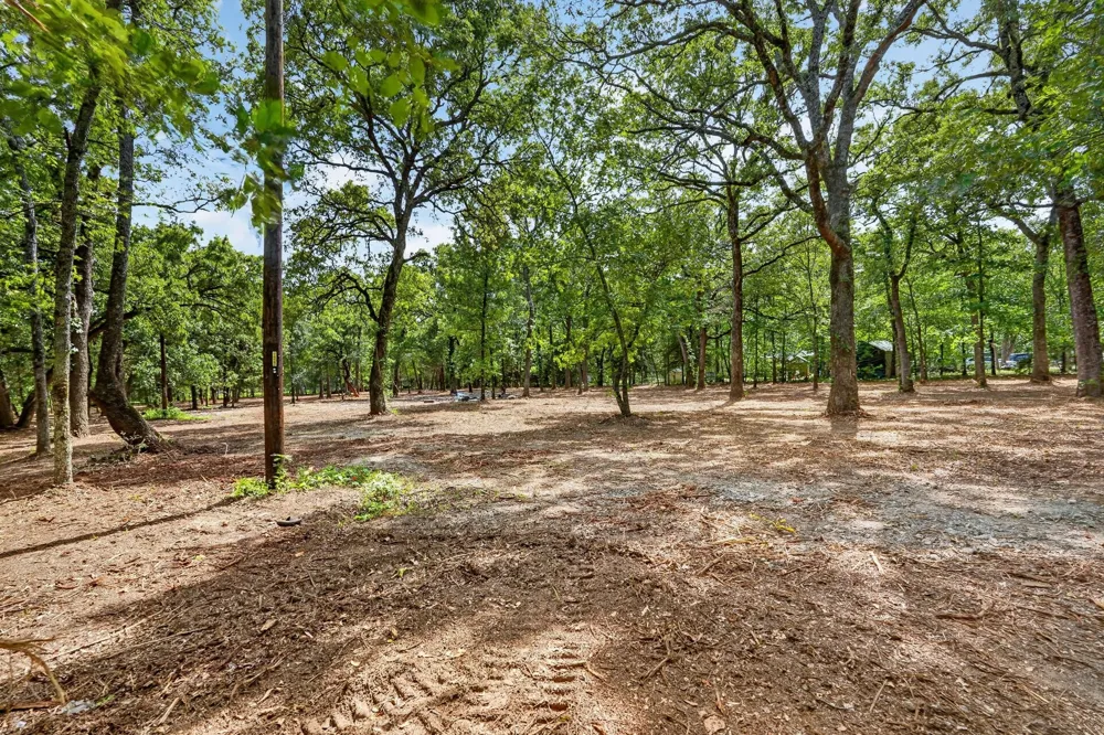 611 vz county rd 2426 Canton, TX 17103