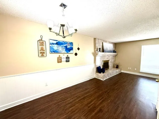 6513 Westridge Drive Watauga, TX 76148