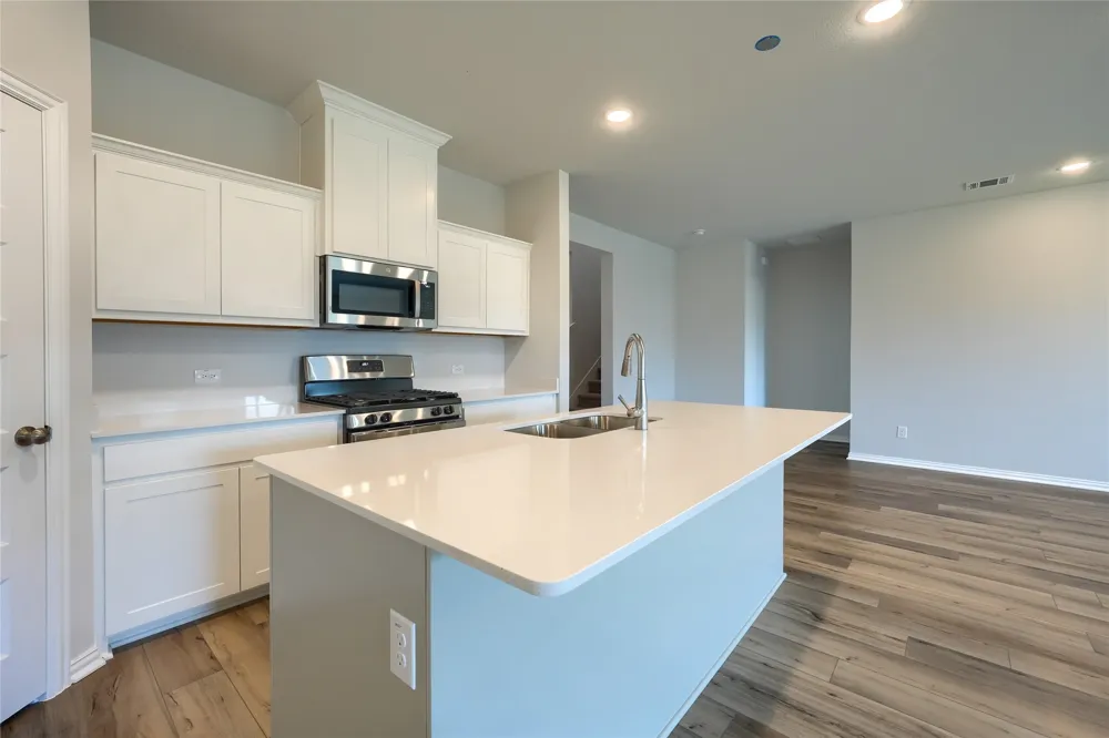 513 BROOK VIEW DRIVE Van Alstyne, TX 75495
