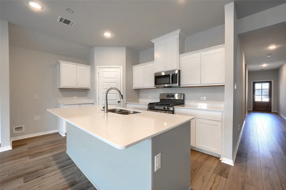 513 BROOK VIEW DRIVE Van Alstyne, TX 75495