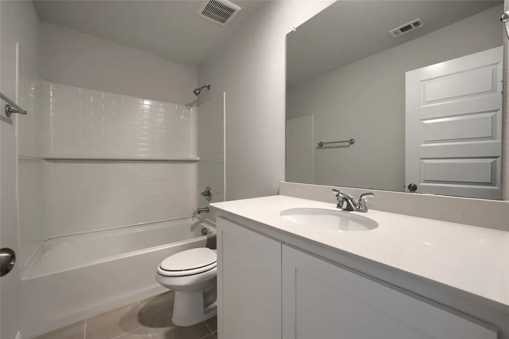 513 BROOK VIEW DRIVE Van Alstyne, TX 75495
