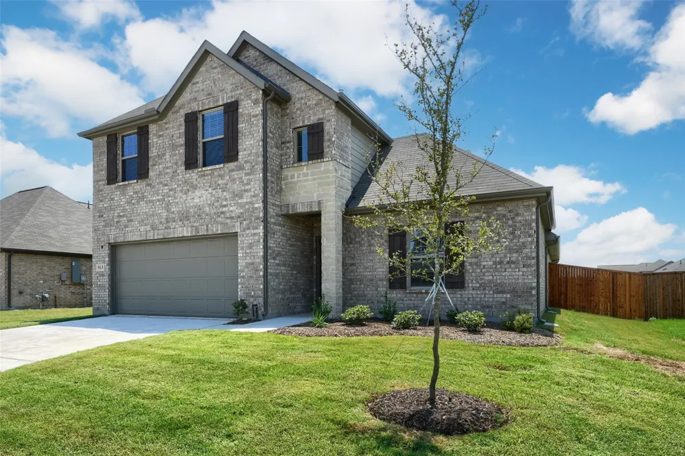 513 BROOK VIEW DRIVE Van Alstyne, TX 75495