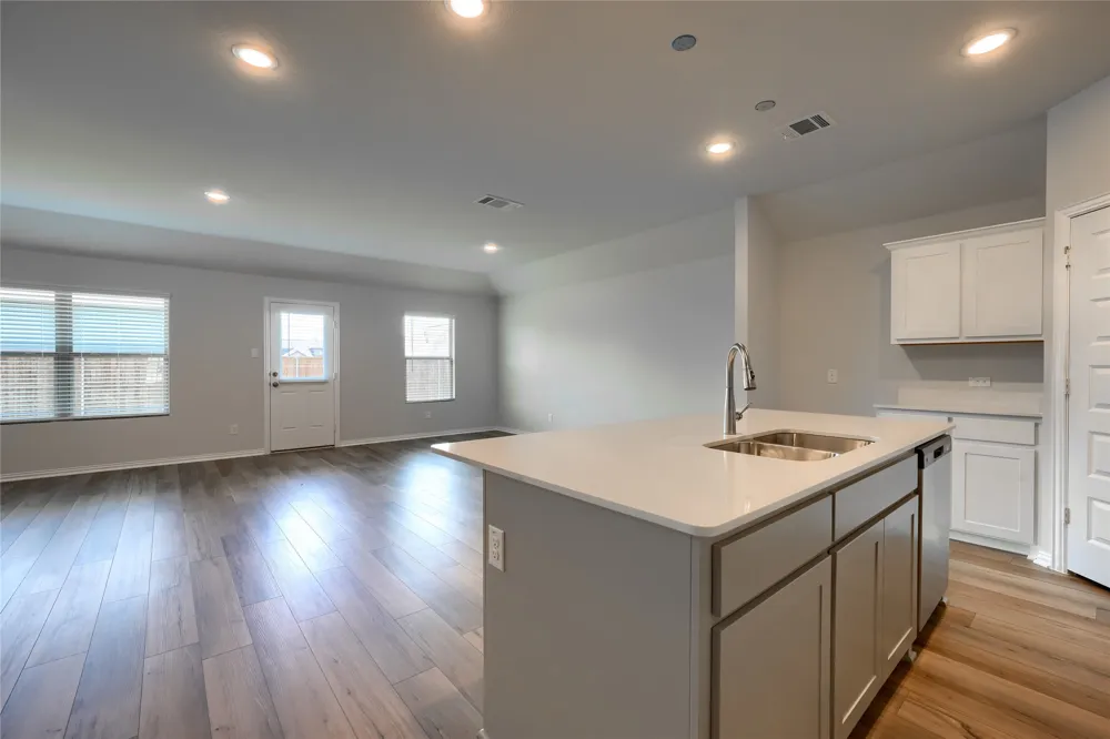 513 BROOK VIEW DRIVE Van Alstyne, TX 75495
