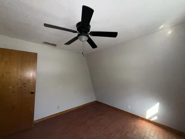 311 Shore Loop Bellevue, TX 76228