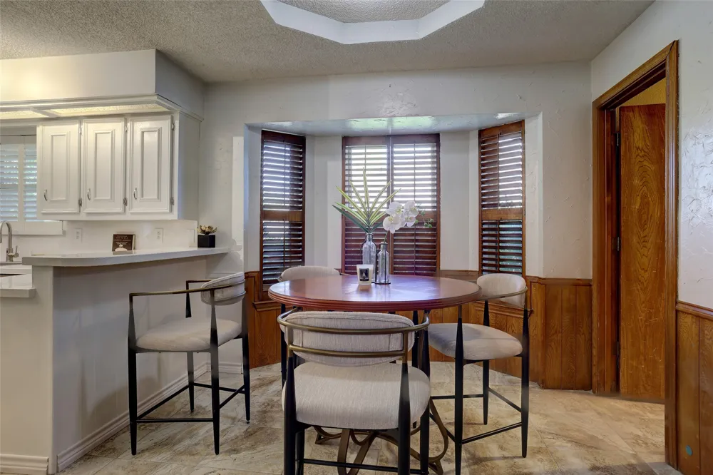 2918 Apple Valley Drive Garland, TX 75043