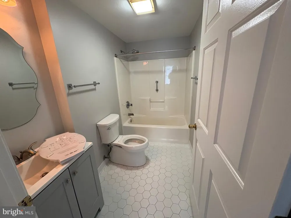 600 MCKINSEY PARK DRIVE #502 Severna Park, MD 21146