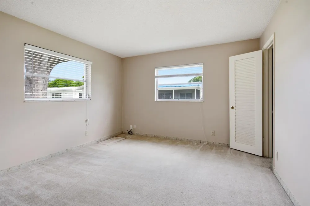 8212 NW 12th Court Plantation, FL 33322