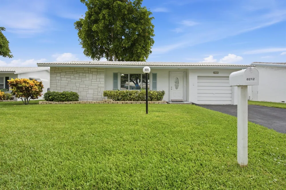 8212 NW 12th Court Plantation, FL 33322