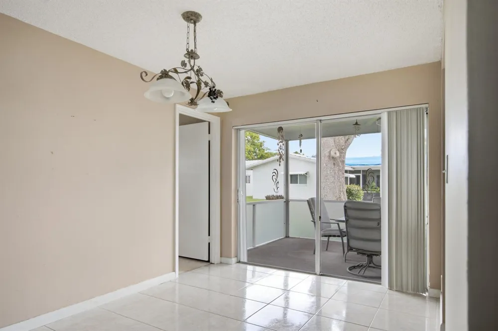 8212 NW 12th Court Plantation, FL 33322