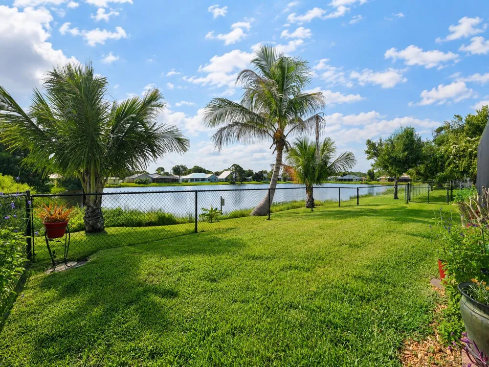 5212 Feather Creek Drive Fort Pierce, FL 34951