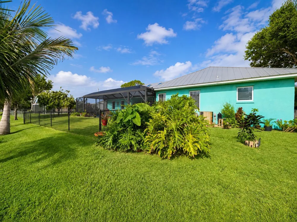 5212 Feather Creek Drive Fort Pierce, FL 34951