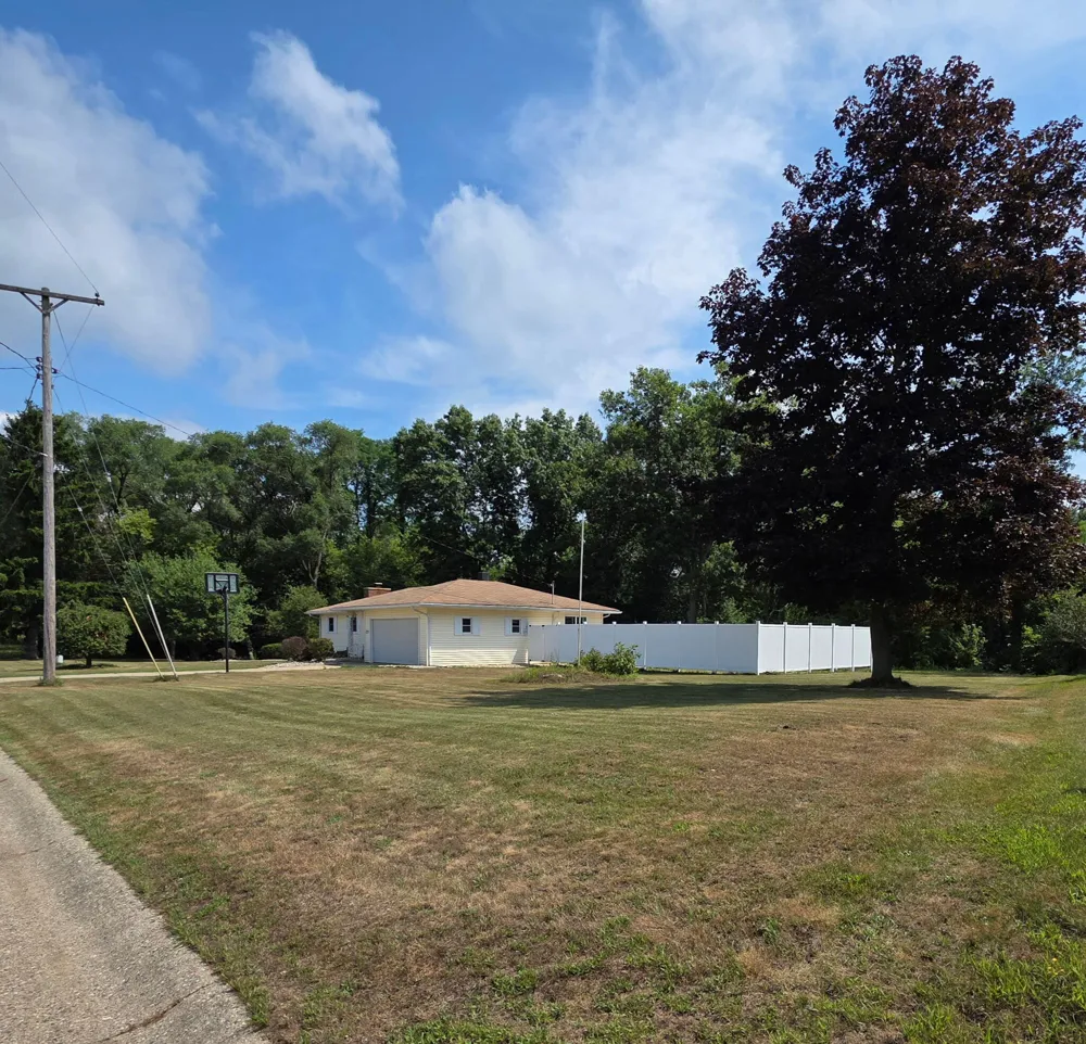 257 Wagon Wheel Lane Pennfield Charter Township, MI 49017