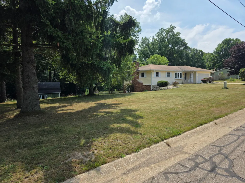 257 Wagon Wheel Lane Pennfield Charter Township, MI 49017
