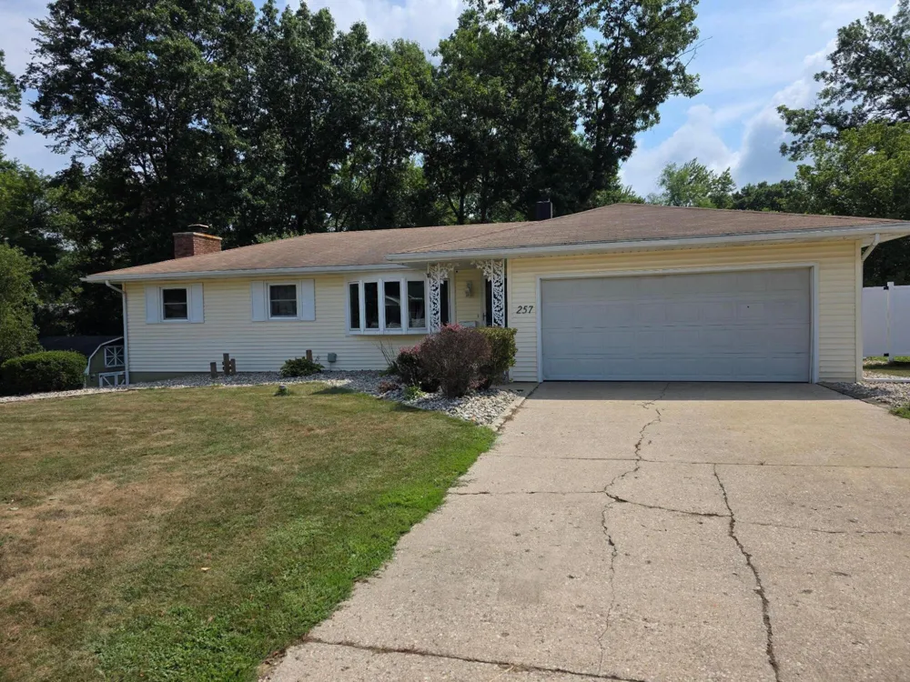 257 Wagon Wheel Lane Pennfield Charter Township, MI 49017
