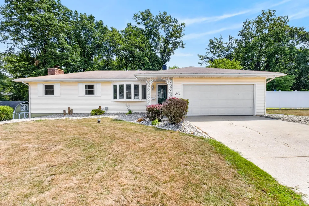 257 Wagon Wheel Lane Pennfield Charter Township, MI 49017