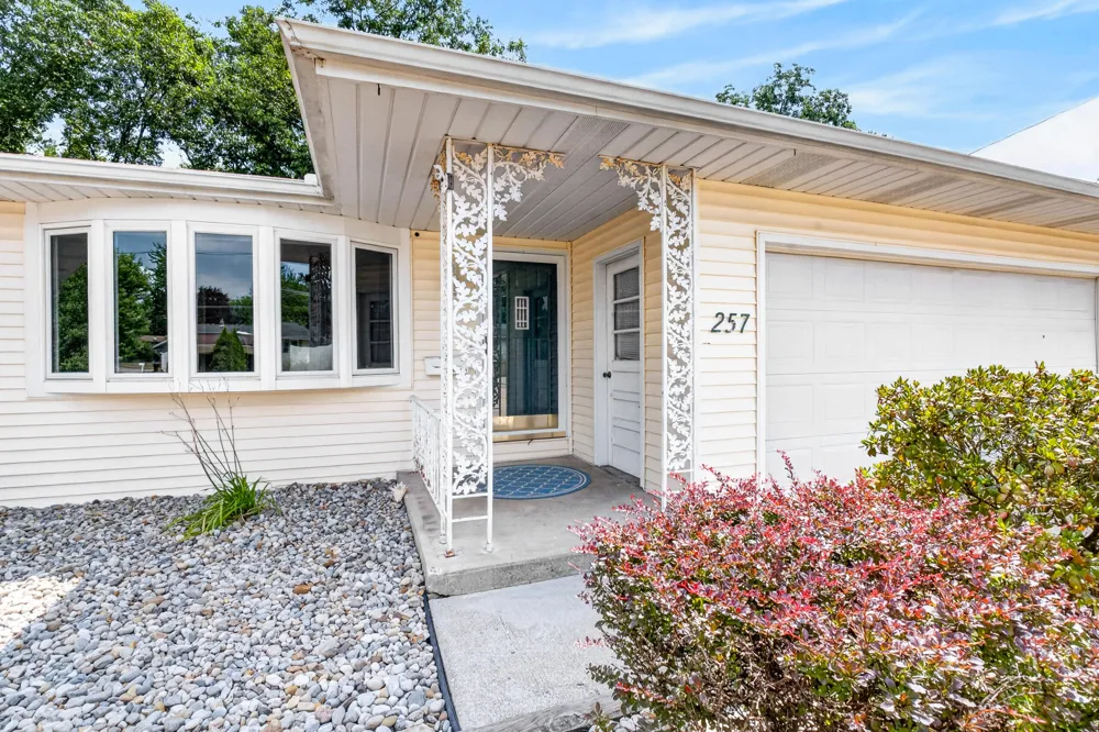 257 Wagon Wheel Lane Pennfield Charter Township, MI 49017