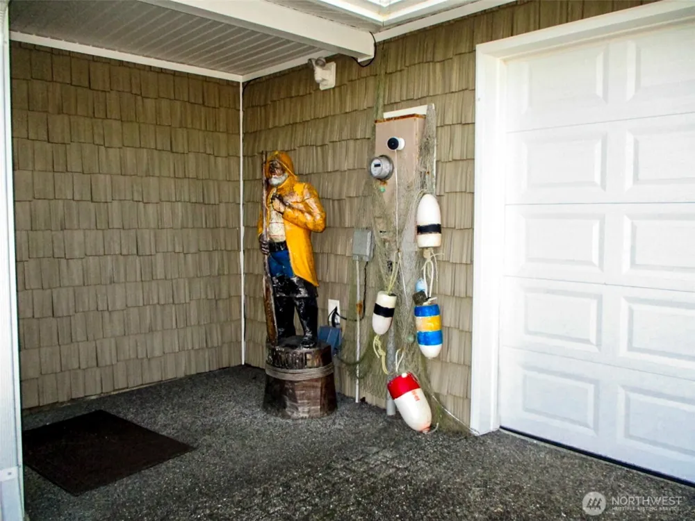 935 S Sand Dune Avenue SW Ocean Shores, WA 98569