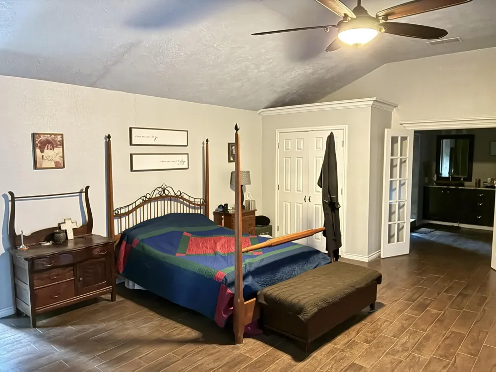 1052 Briar Crest Drive New Ulm, TX 78950