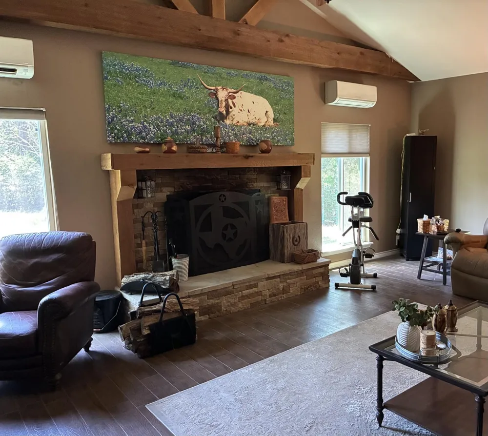 1052 Briar Crest Drive New Ulm, TX 78950