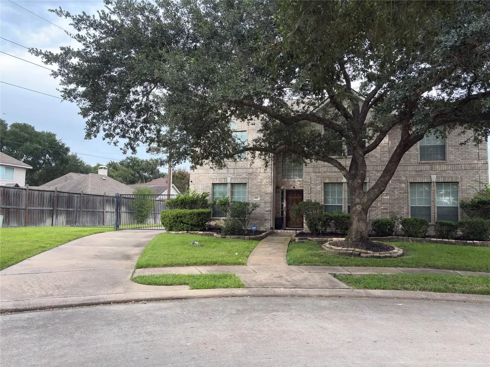 403 Green Stone Court Houston, TX 77094