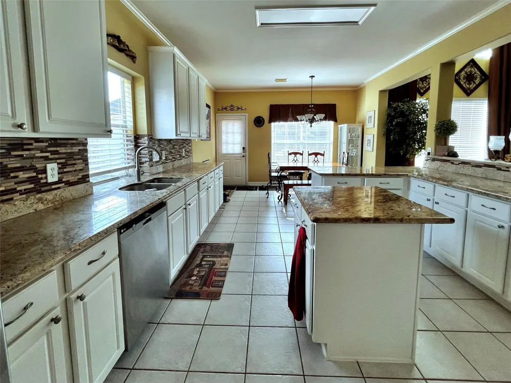 403 Green Stone Court Houston, TX 77094
