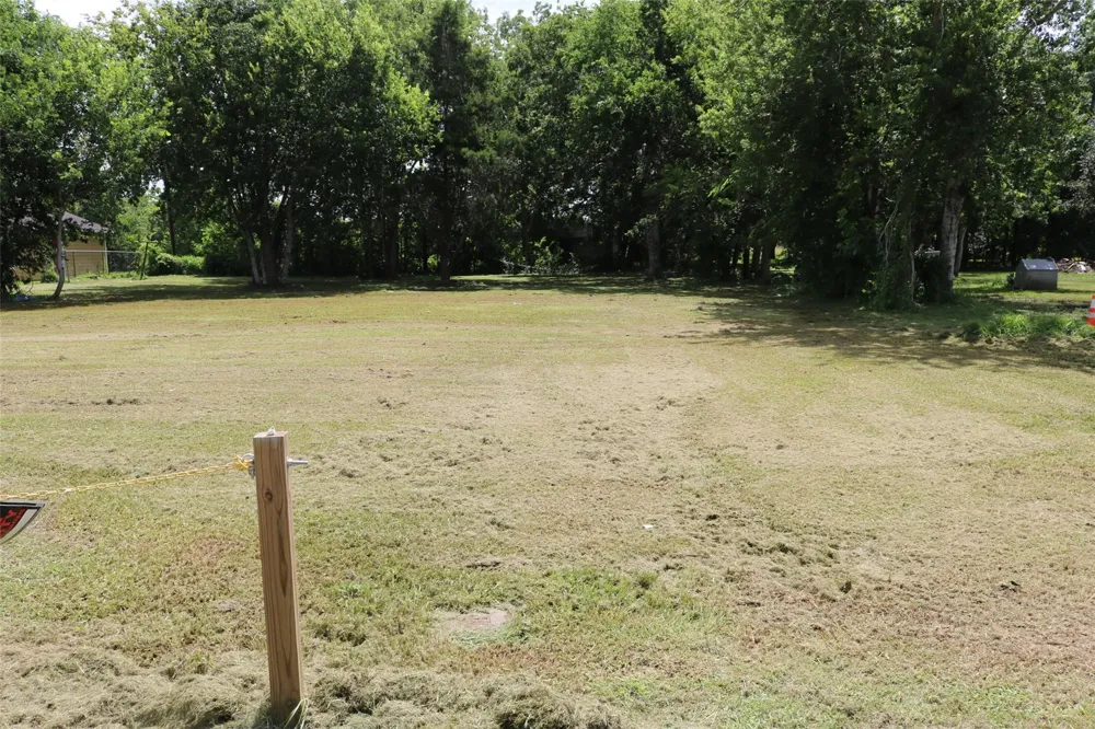2805 Avenue C Bay City, TX 77414