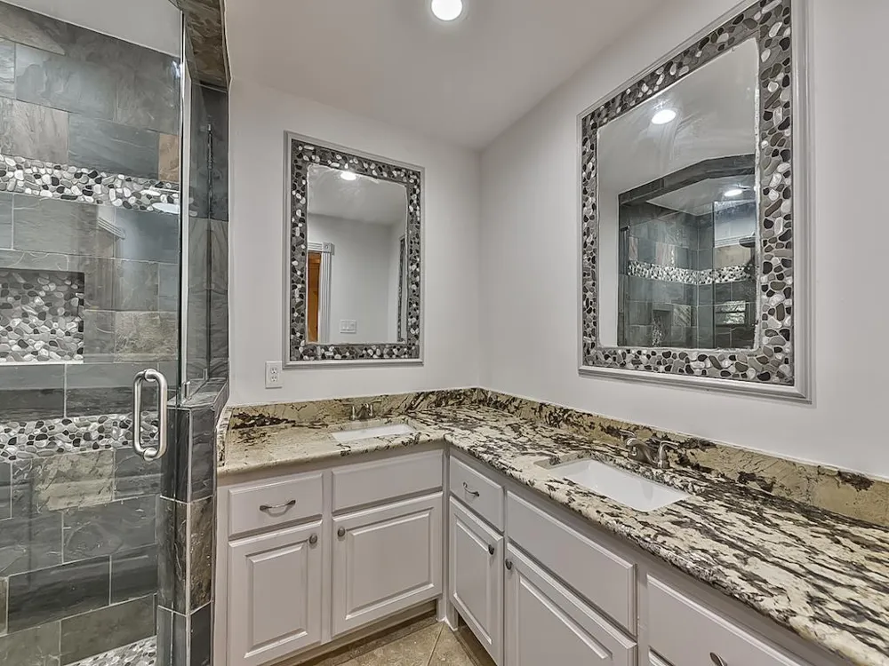5238 Ariel Street Houston, TX 77096