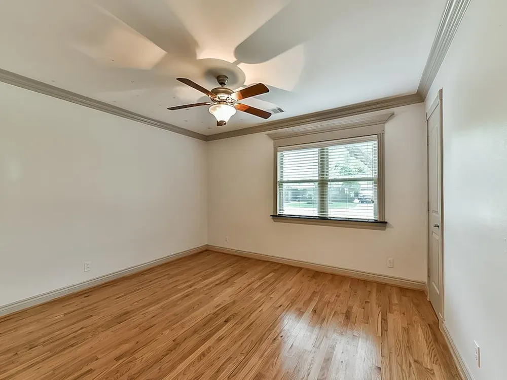 5238 Ariel Street Houston, TX 77096