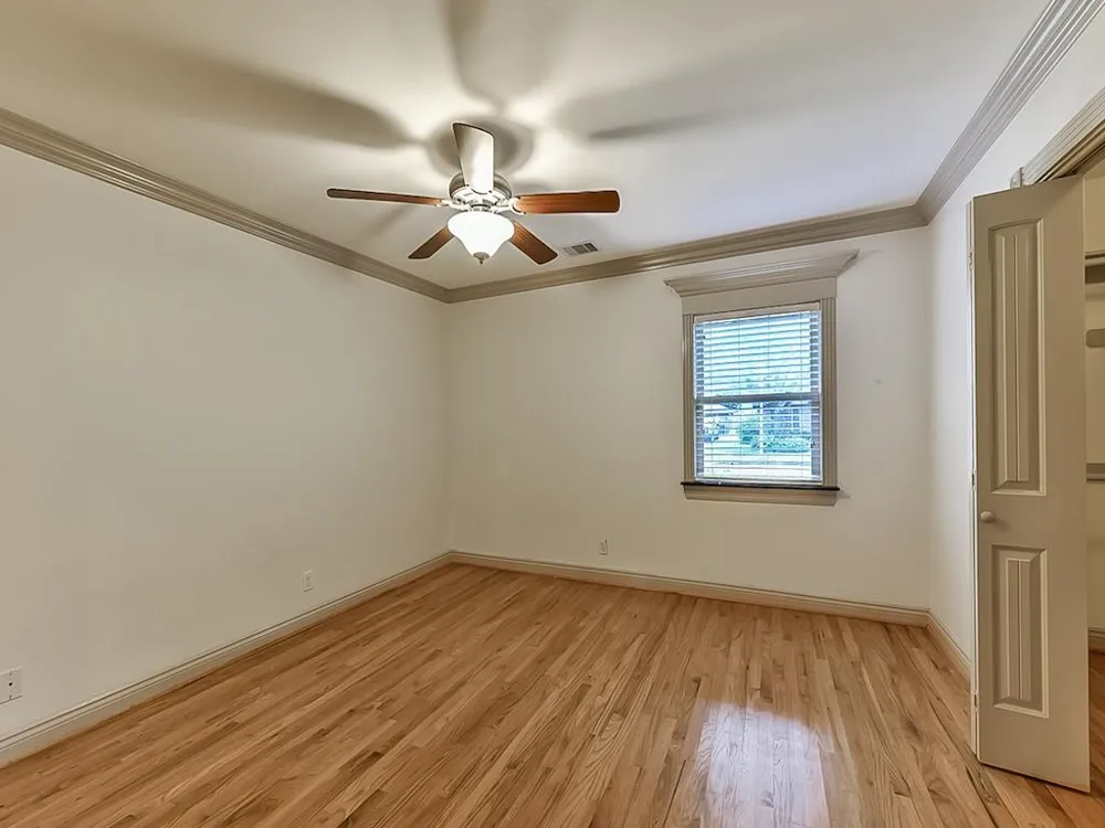 5238 Ariel Street Houston, TX 77096