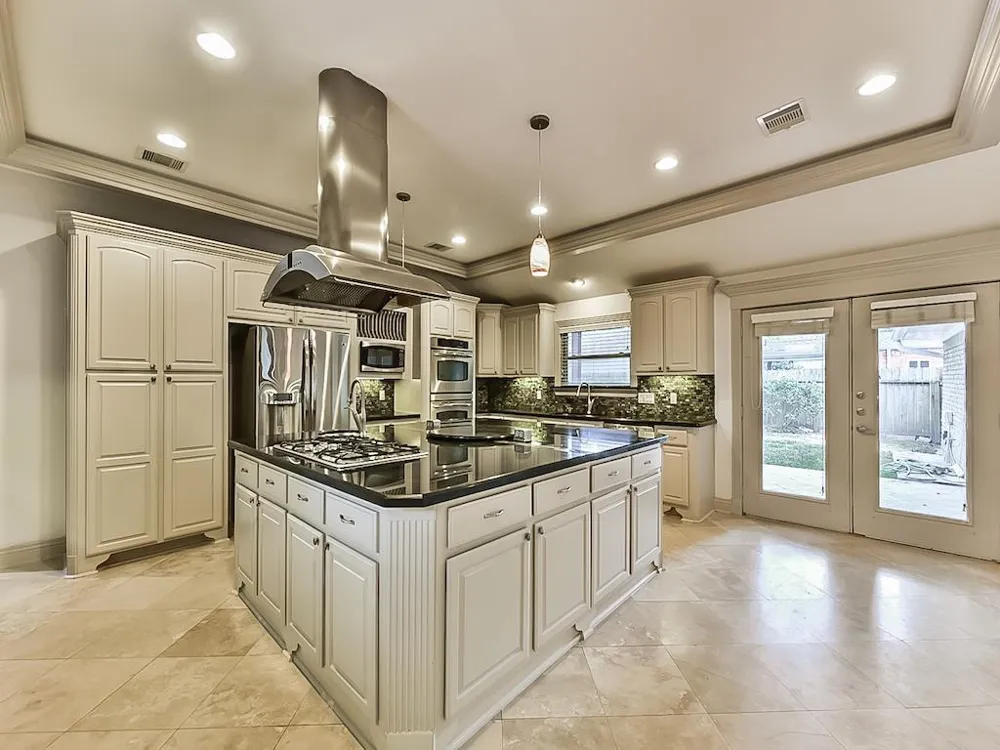 5238 Ariel Street Houston, TX 77096