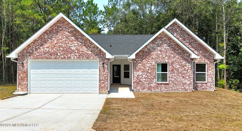 19545 Wallace Way Saucier, MS 39574