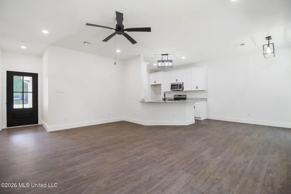 19545 Wallace Way Saucier, MS 39574