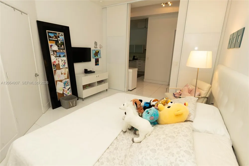 150 Sunny Isles Blvd #1-TH403 Sunny Isles Beach, FL 33160