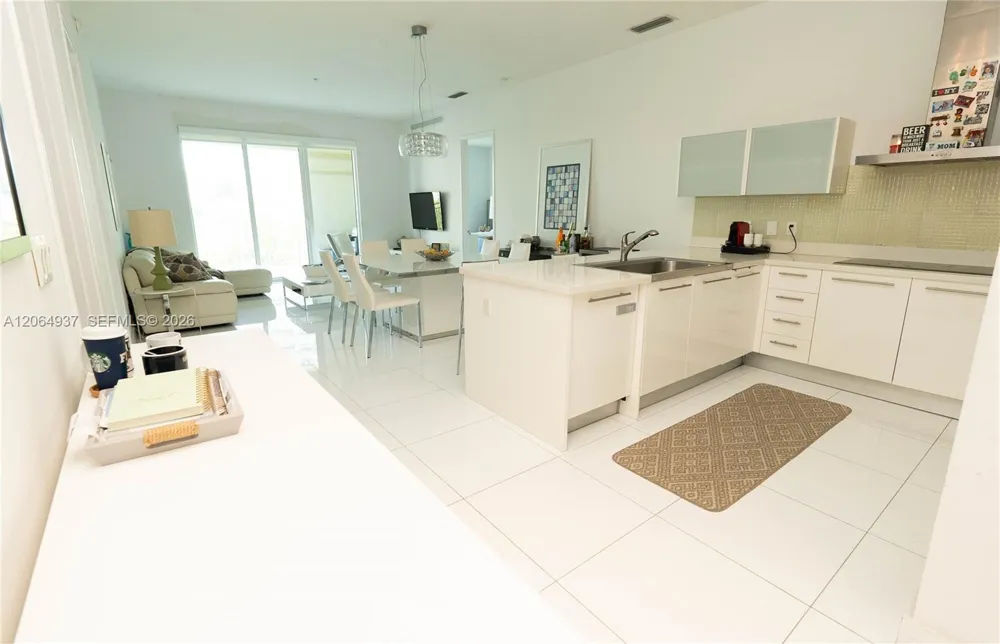 150 Sunny Isles Blvd #1-TH403 Sunny Isles Beach, FL 33160