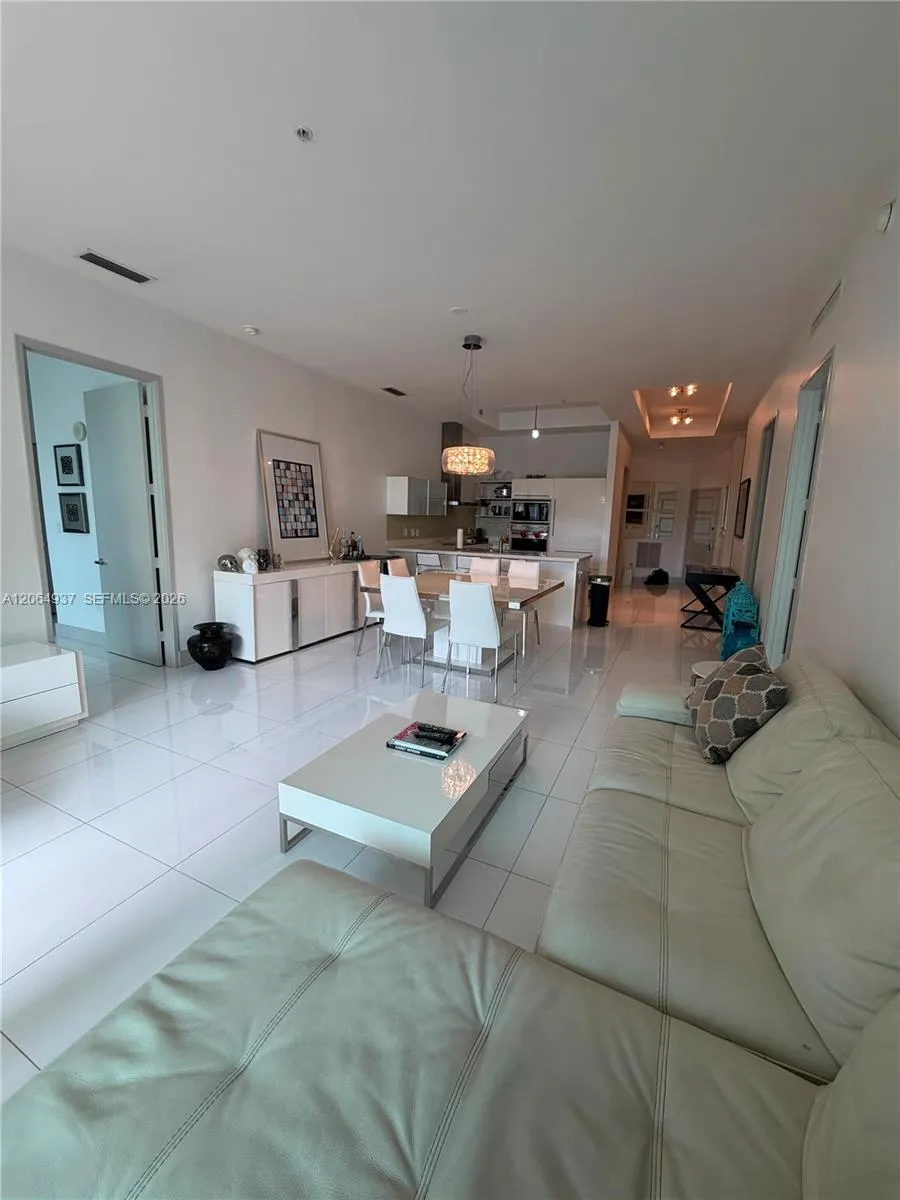 150 Sunny Isles Blvd #1-TH403 Sunny Isles Beach, FL 33160