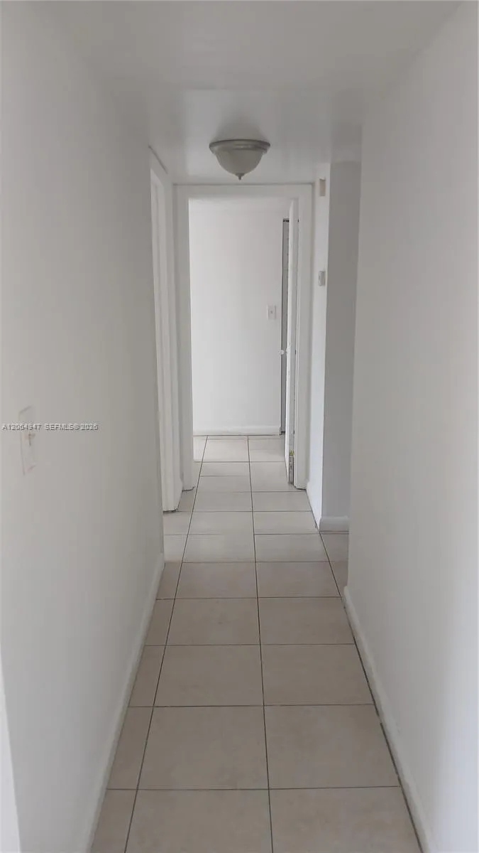 3610 NW 21st St #313 Lauderdale Lakes, FL 33311