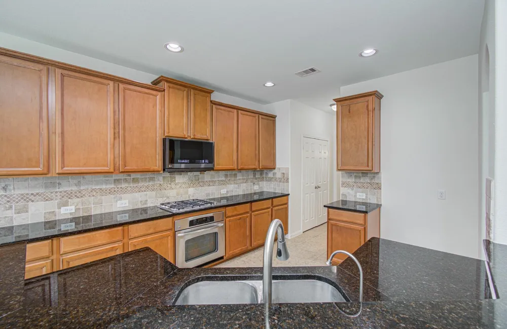 6105 Moody Pines Court Kingwood, TX 77345