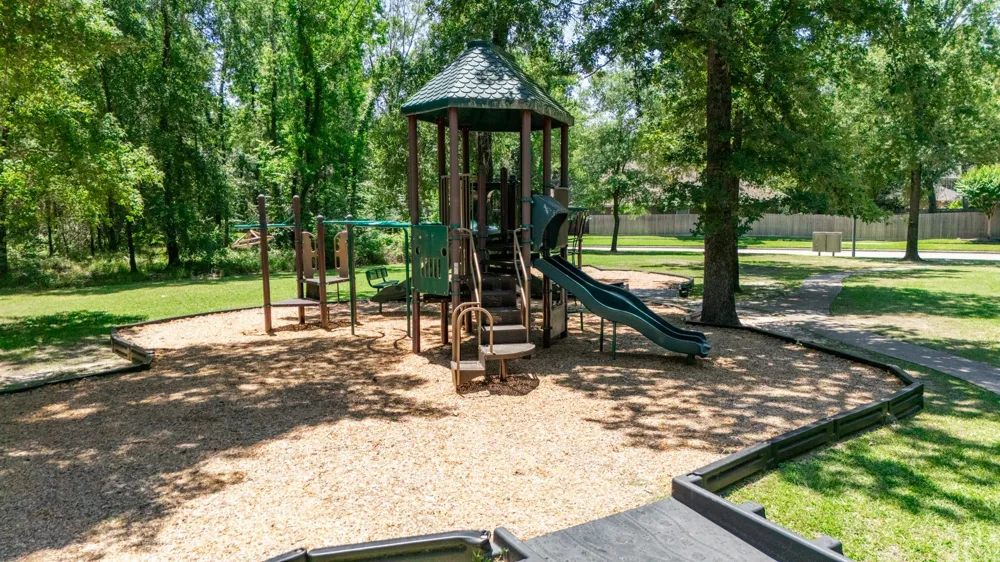 6105 Moody Pines Court Kingwood, TX 77345