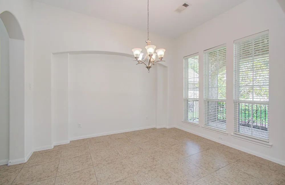 6105 Moody Pines Court Kingwood, TX 77345