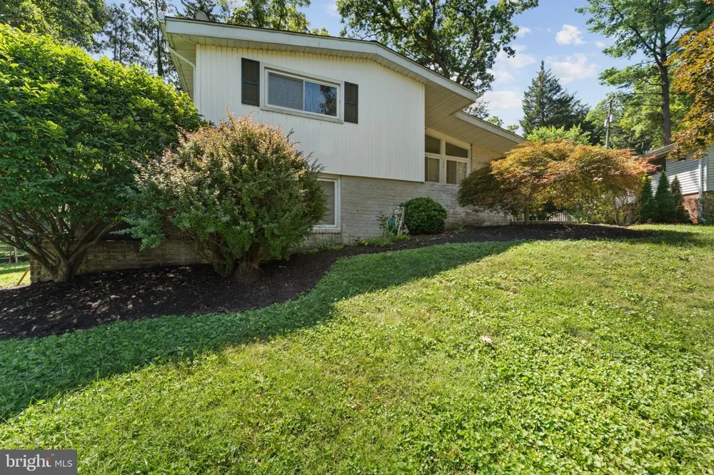 5801 STUART AVENUE Baltimore, MD 21215