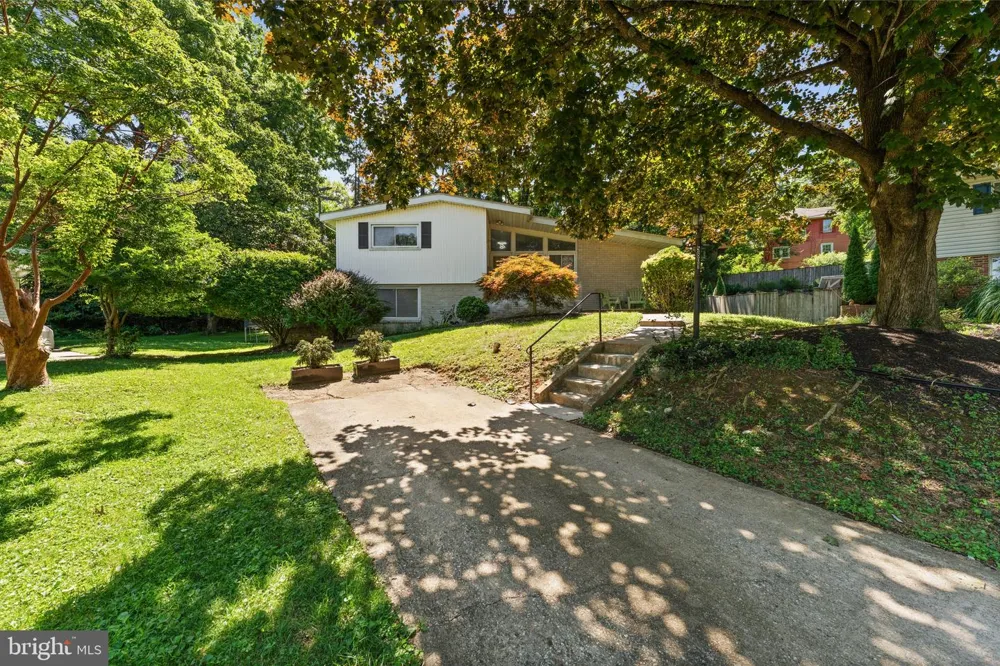 5801 STUART AVENUE Baltimore, MD 21215