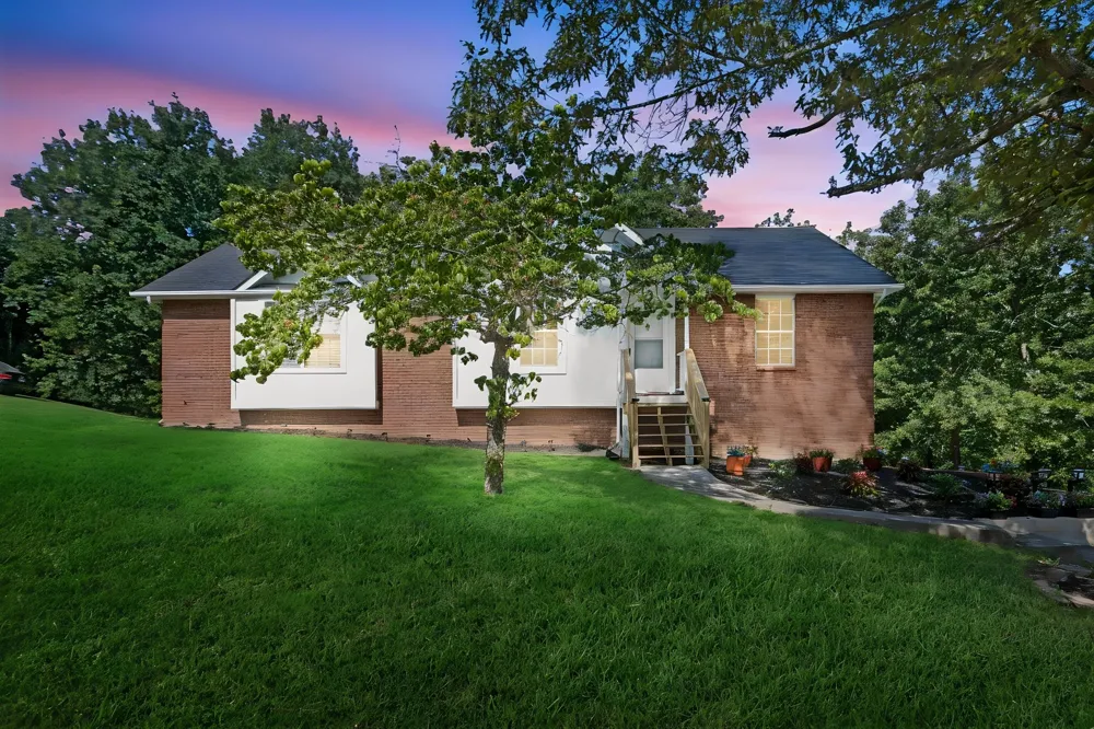 5819 Riley Rd Ooltewah, TN 37363