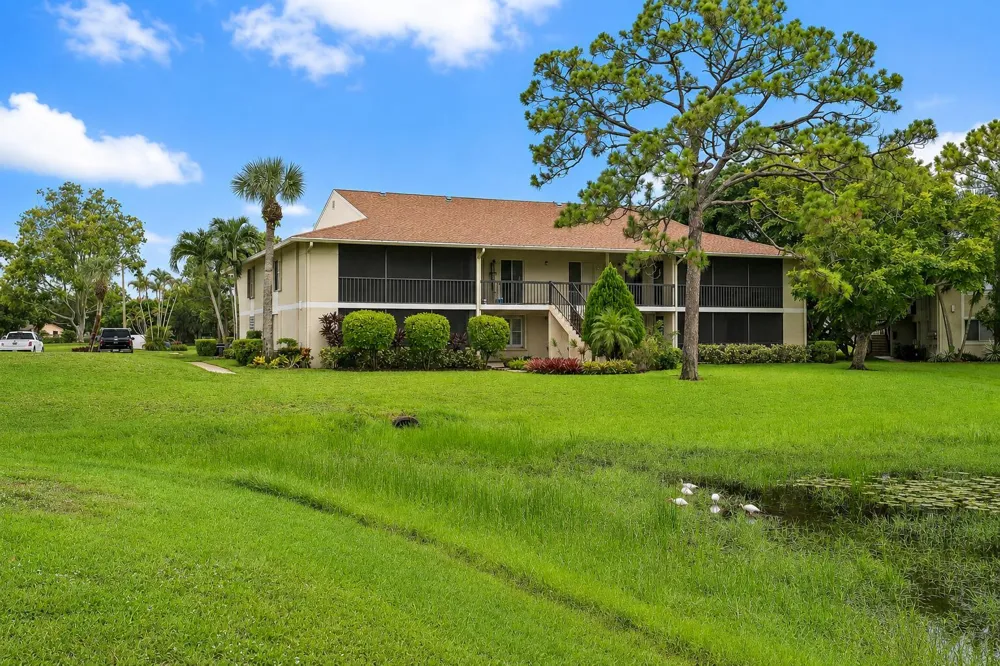 6519 Chasewood Drive #C Jupiter, FL 33458