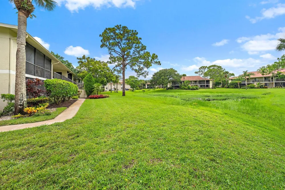 6519 Chasewood Drive #C Jupiter, FL 33458